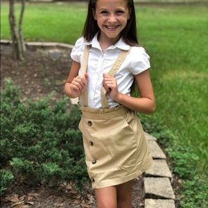 Khaki Skirt with Suspenders, size 8/9 girls 💕